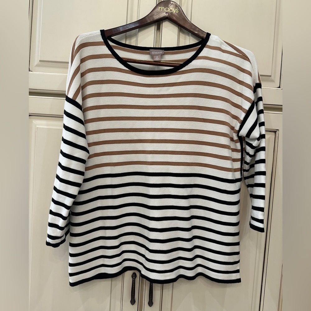 Chico's Black and‎ Khaki 3/4 Sleeve sweater